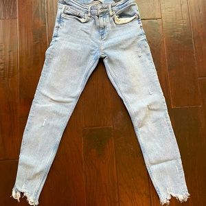Zara Cropped Denim Jeans